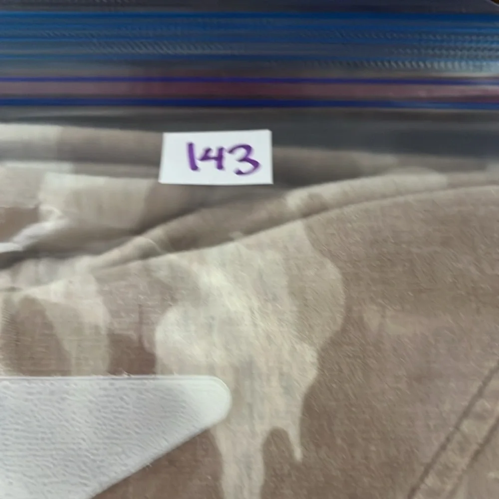 Athleta Cream camo Jogger Track Pants with Soft‎ Elastic Waistband - Picture 5 of 5